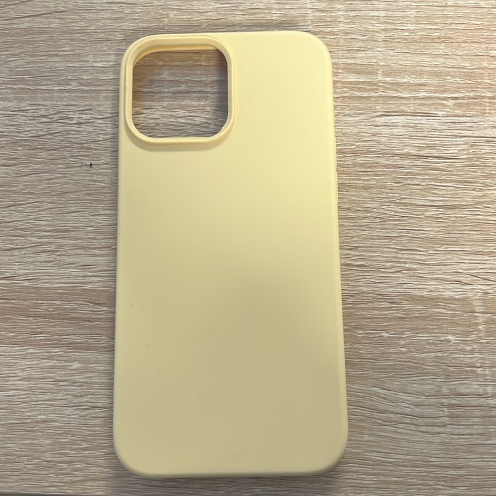 iPhone 13 Pro Max Yellow silicone Case